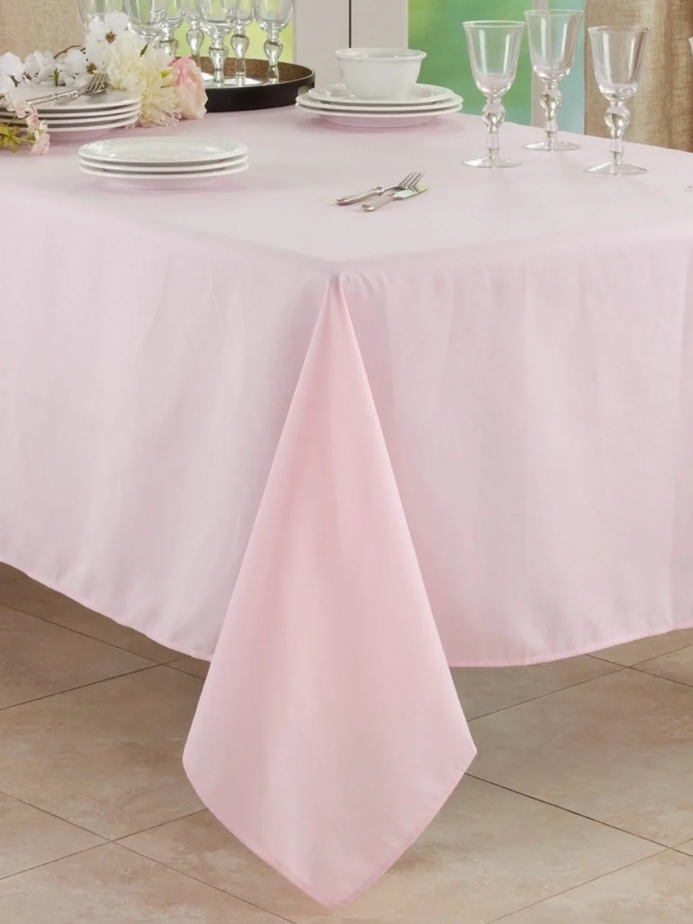 Everyday Design Solid Color Tablecloth 65x84” Pink